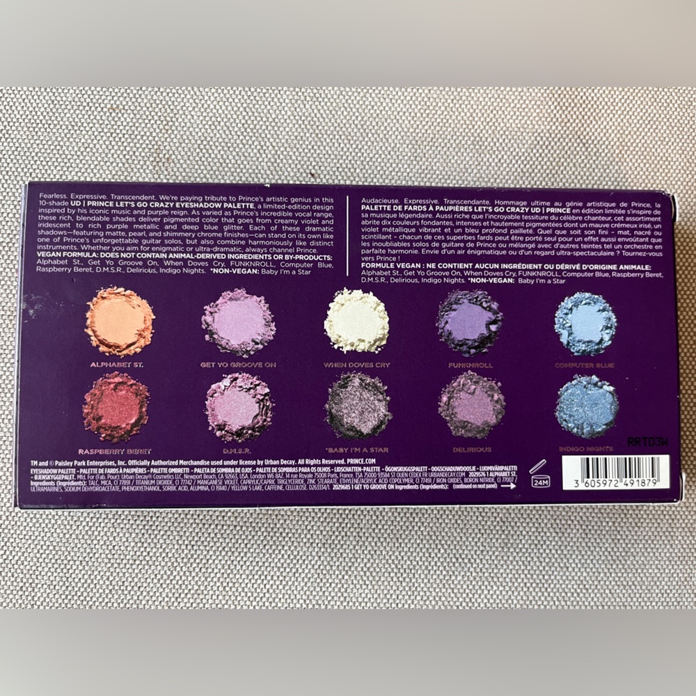 Urban Decay Eyeshadow Palette - Plum, Gold, Blue Shades